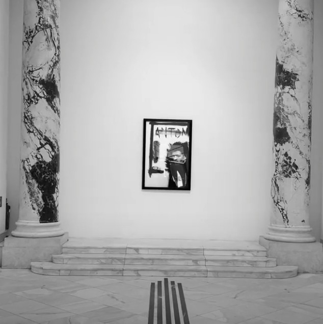 ANTON CORBIJN looking at a most〜 Anton Corbijn Interview on A Most Wanted Man | John le Carre